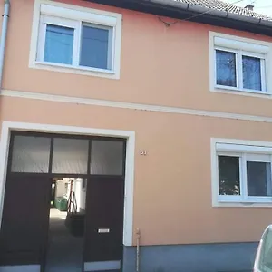  Dom wakacyjny Family House Węgry
