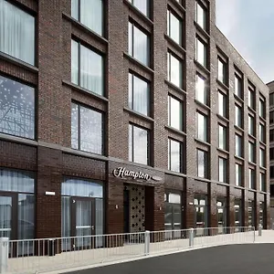 3* מלון Hampton By Hilton Docklands