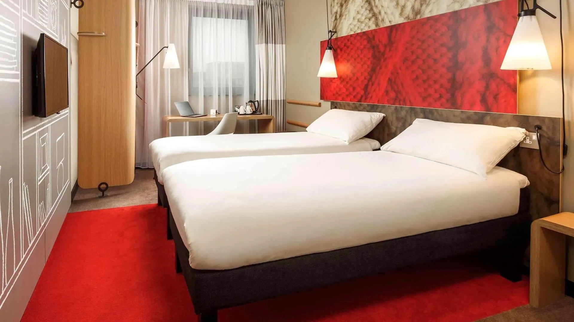 Ibis London Excel-Docklands Hotel